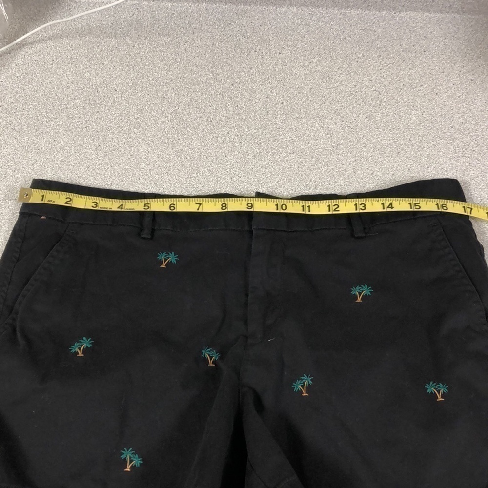 Jones New York Embroidered Palm Tree Shorts - Picture 7 of 10